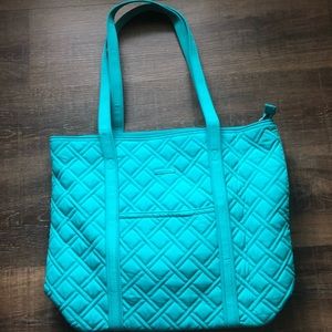 NWT Authentic Vera Bradley Vera bag